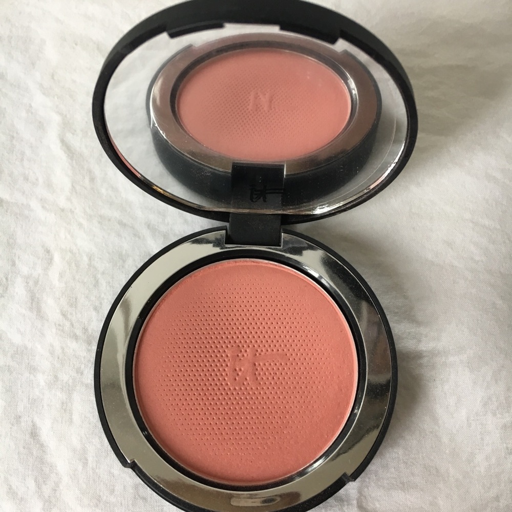 IT COSMETICS BYE BYE PORES BLUSH